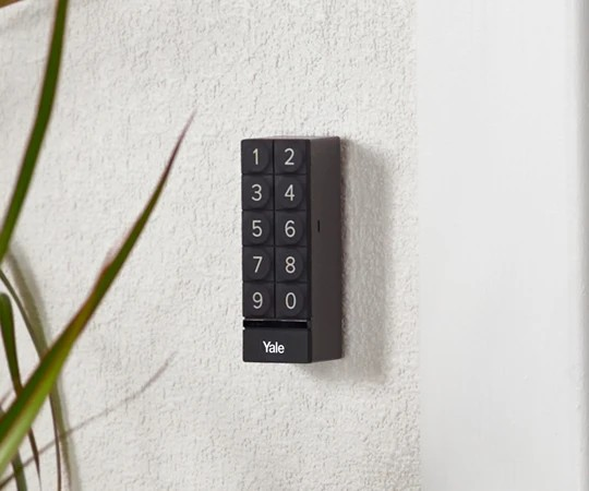 Smart Keypad Yale